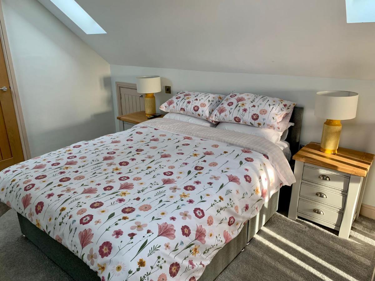 31 Cherry East Riding Of Yorkshire Hot Tub & Fishing Garton Εξωτερικό φωτογραφία