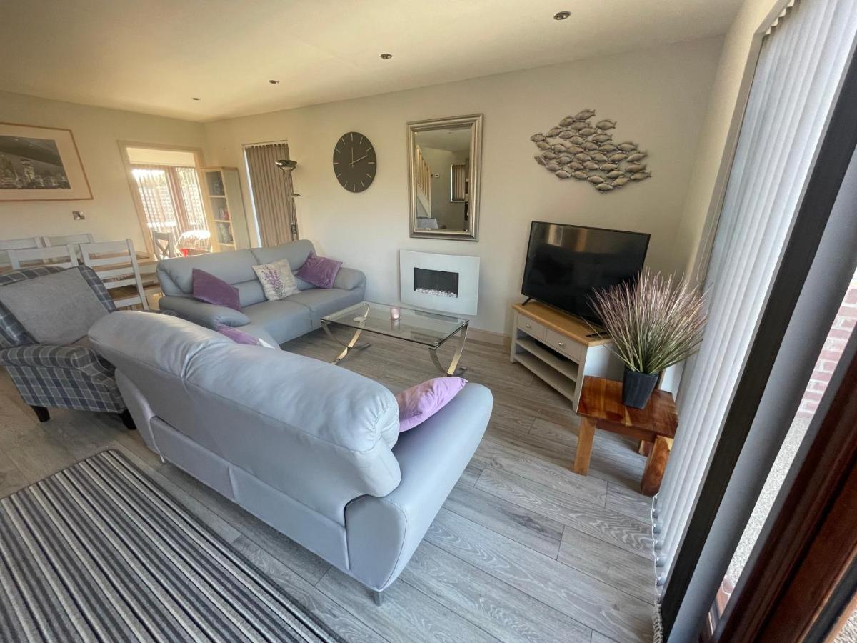 31 Cherry East Riding Of Yorkshire Hot Tub & Fishing Garton Εξωτερικό φωτογραφία